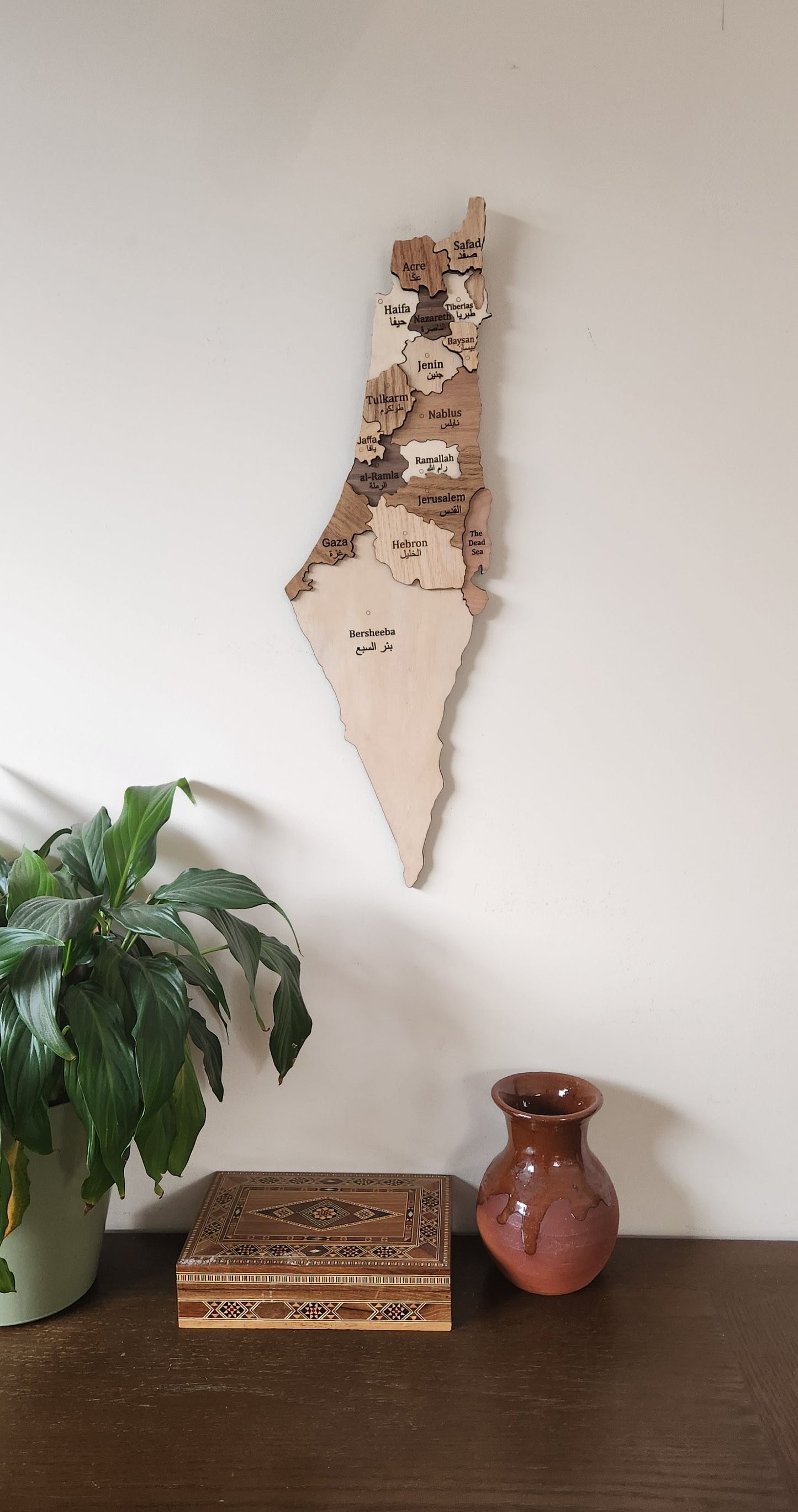 Large handmade map of Palestine